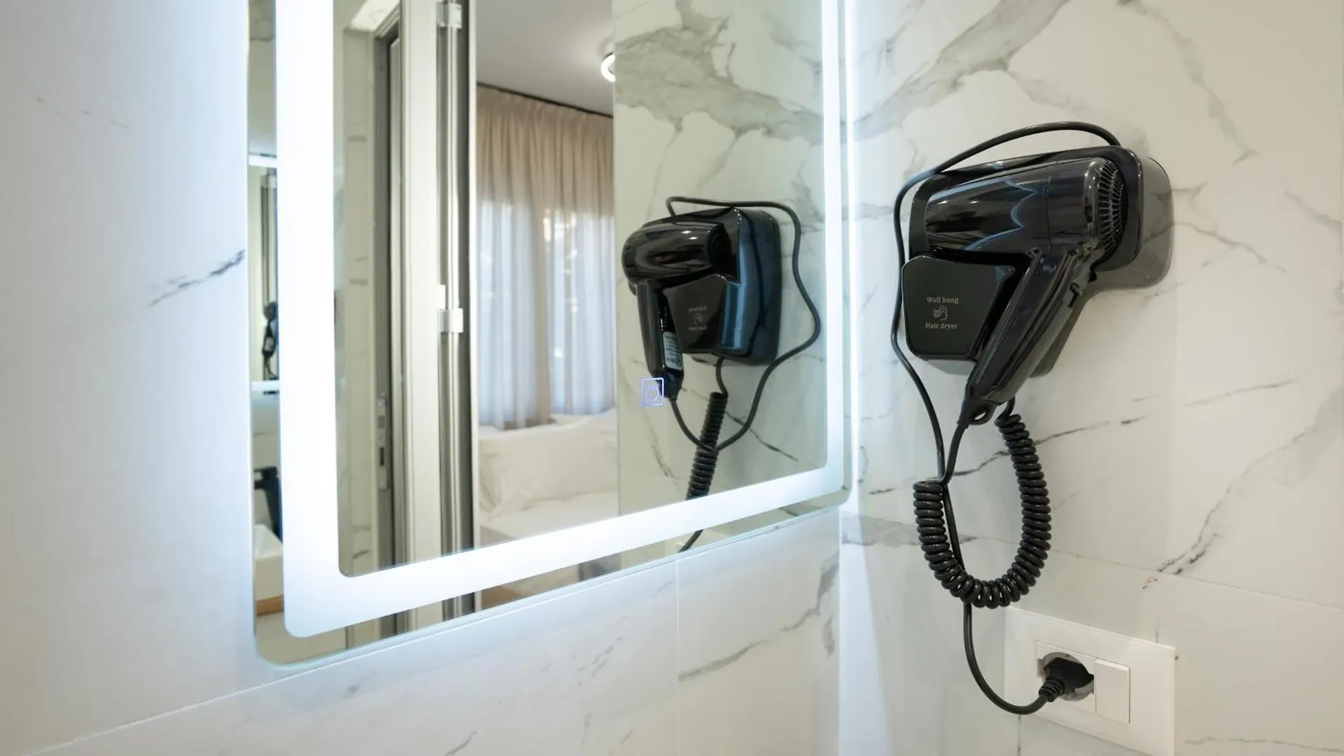 Aparthotel Circle Tirana City Center