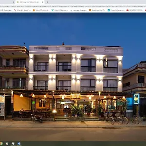 Backhome & Bar Auberge de jeunesse Hội An